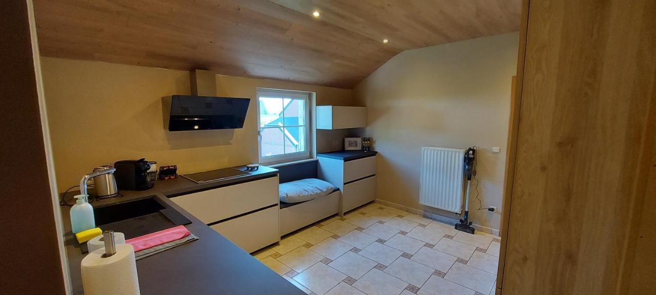 Nazareth Logement Un Magnifique Logement De Vacances Bastogne Esterno foto
